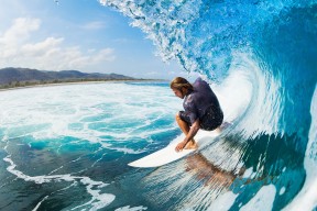 leisu-双线告急，蓝月失色与红色警报